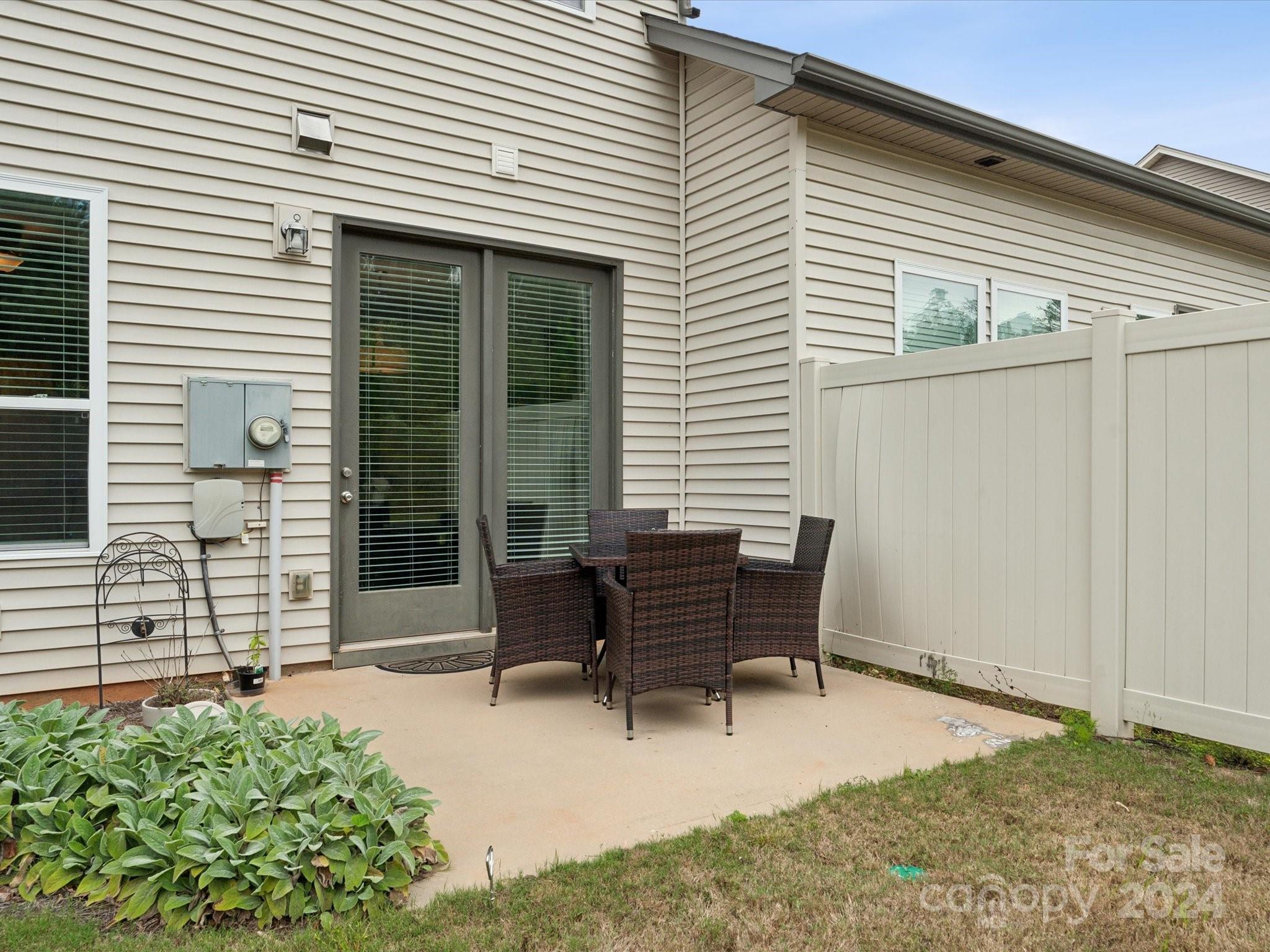 Ayrshire Townhomes - Residential