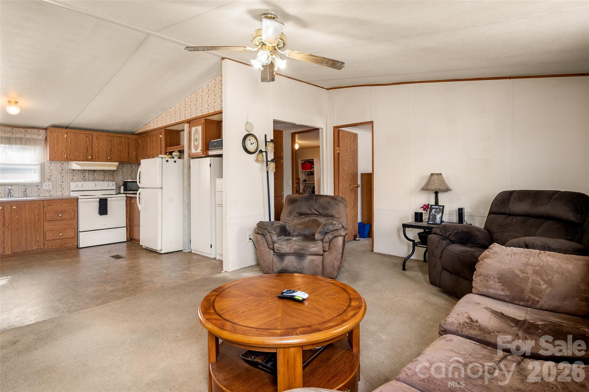 2748 Flat Creek Road