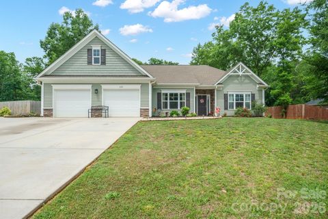 Photo of 149 Windstone Drive, Troutman, NC 28166 (MLS # 4385674)