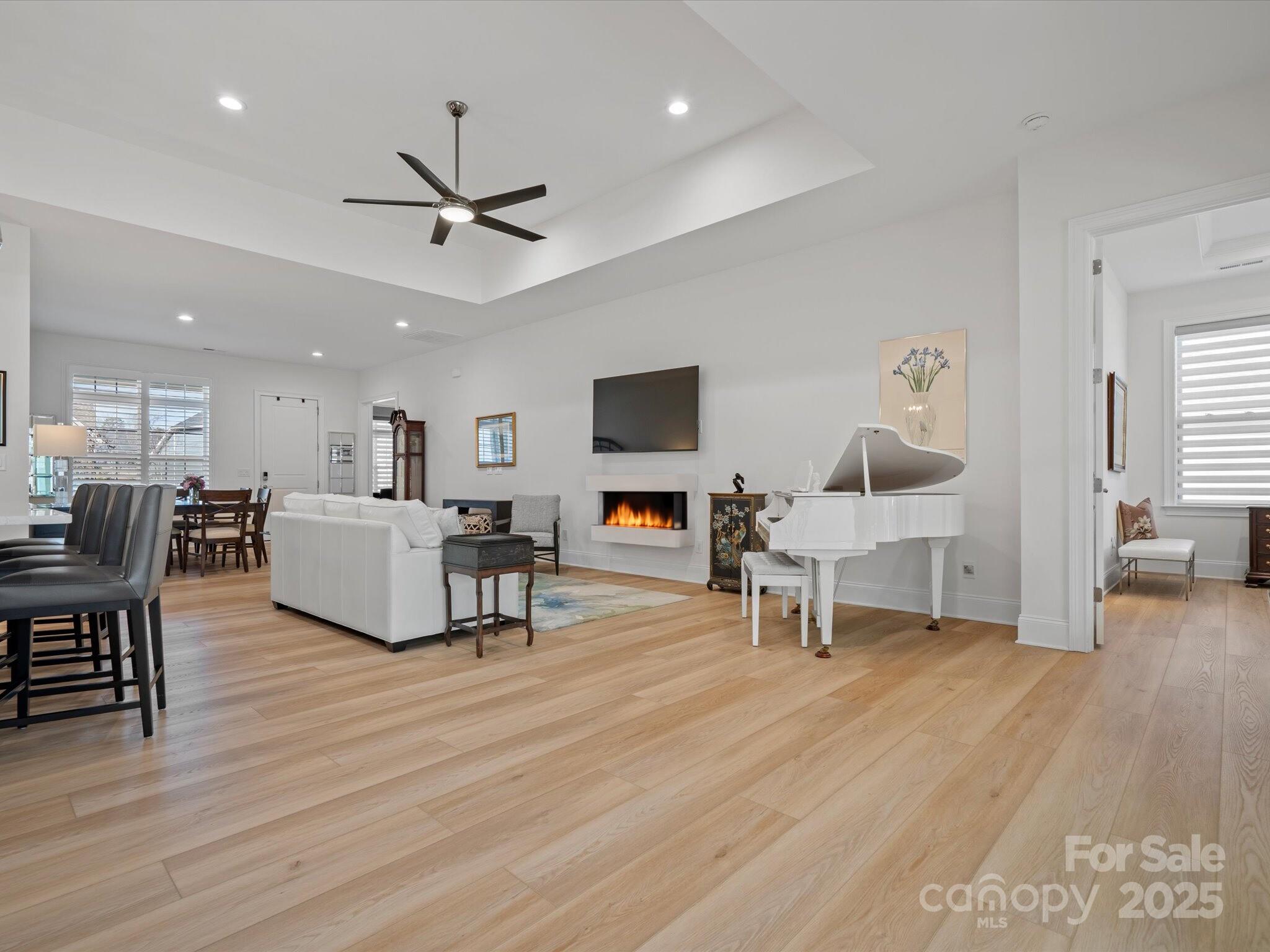 Regency at Palisades - Residential