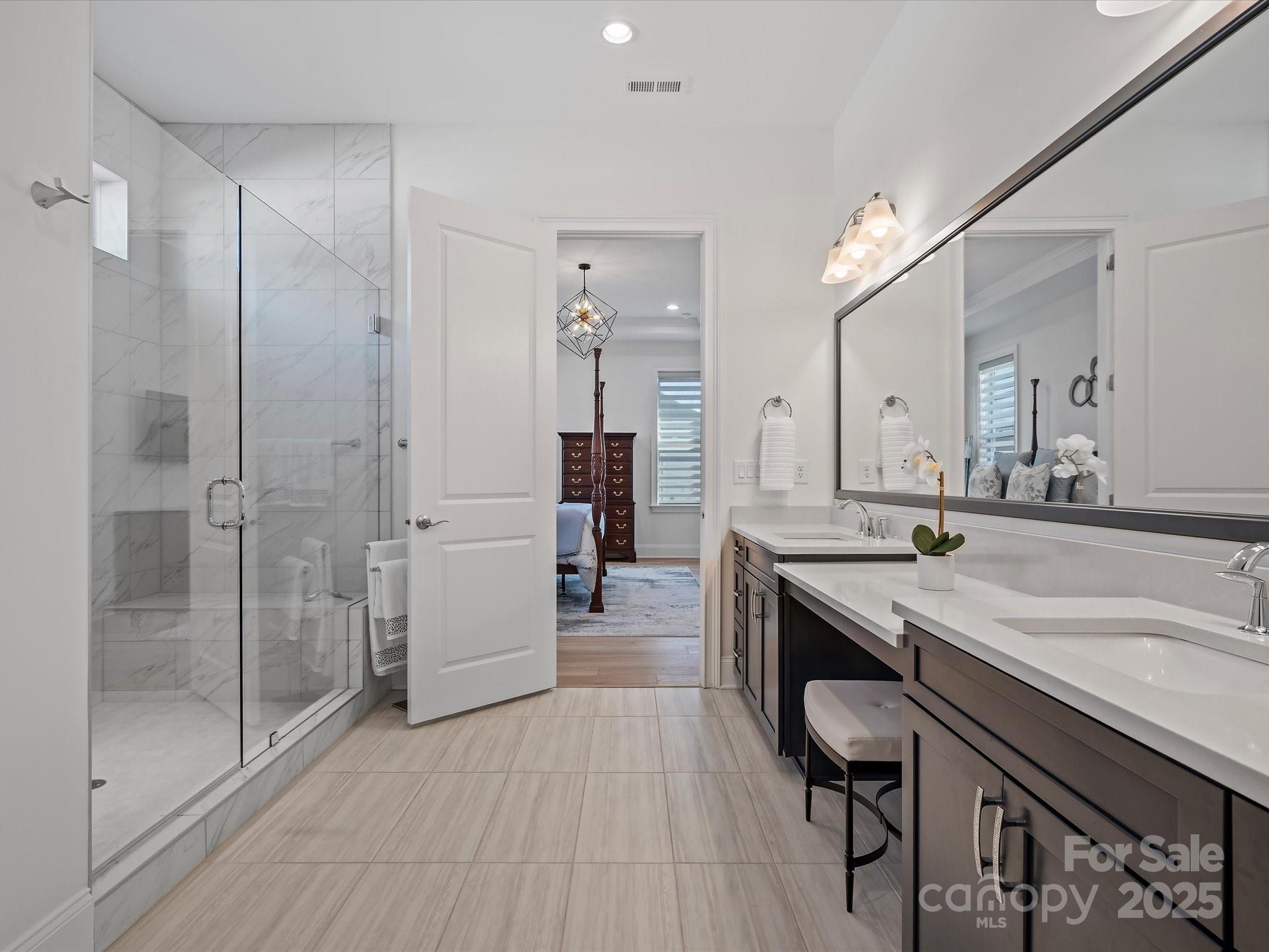 Regency at Palisades - Residential