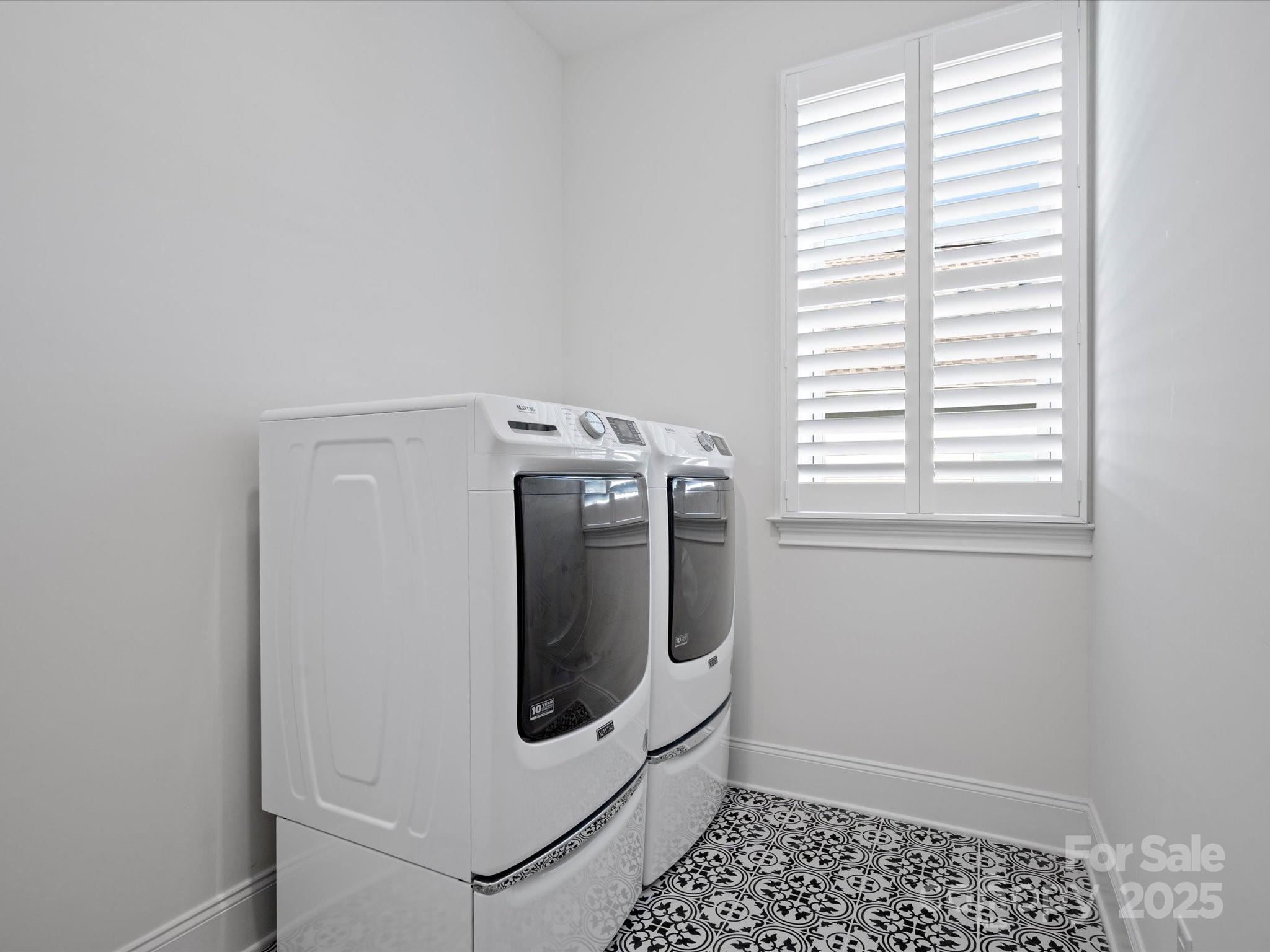 Regency at Palisades - Residential