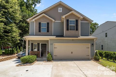 822 Lakehill Road Charlotte NC 28214