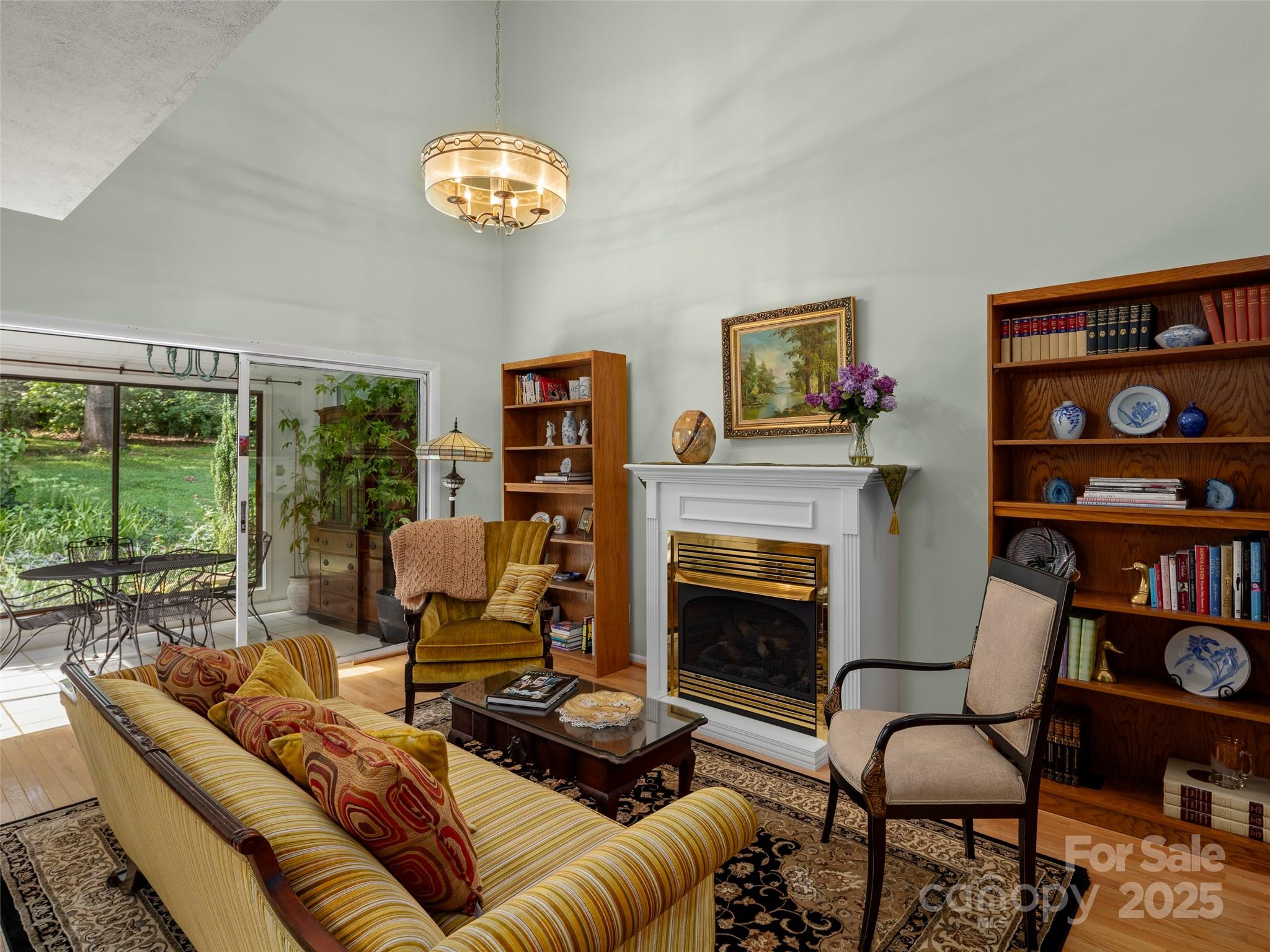 102 Crowfields Drive