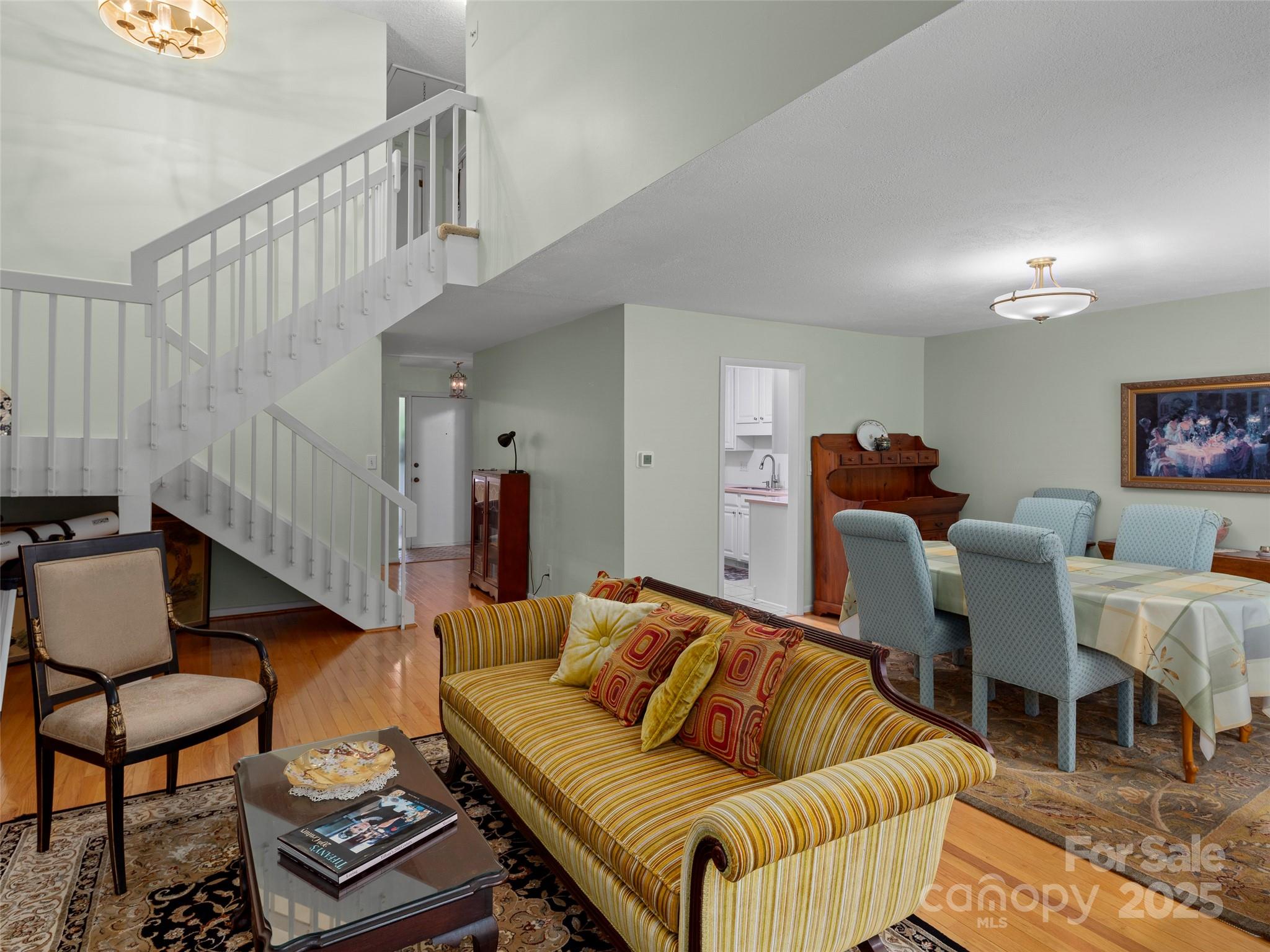 102 Crowfields Drive