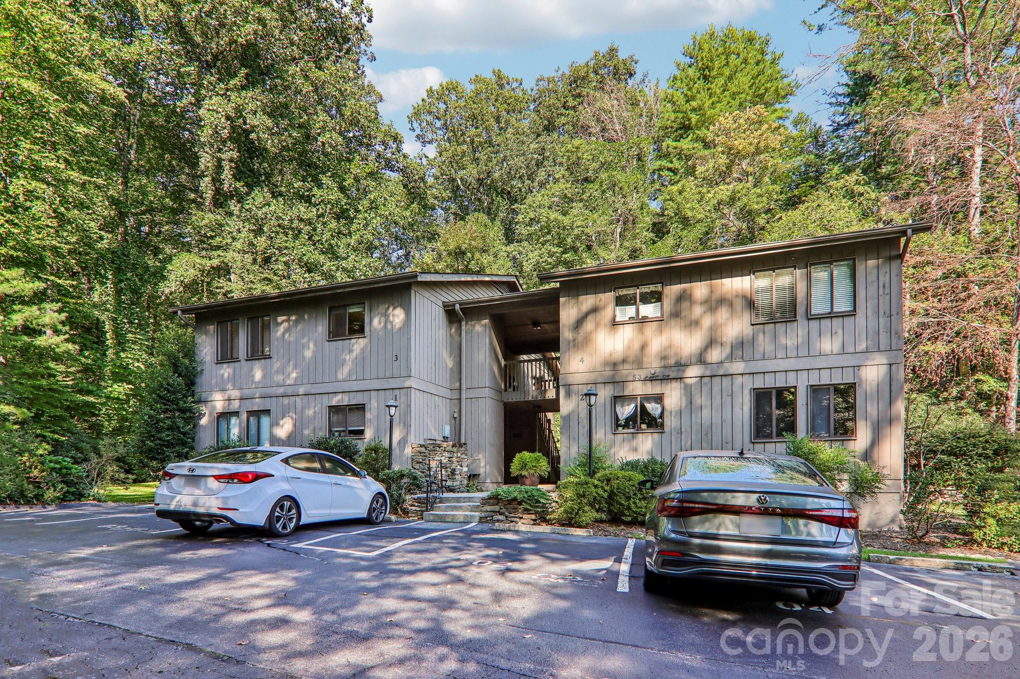 53 Lake Drive 03