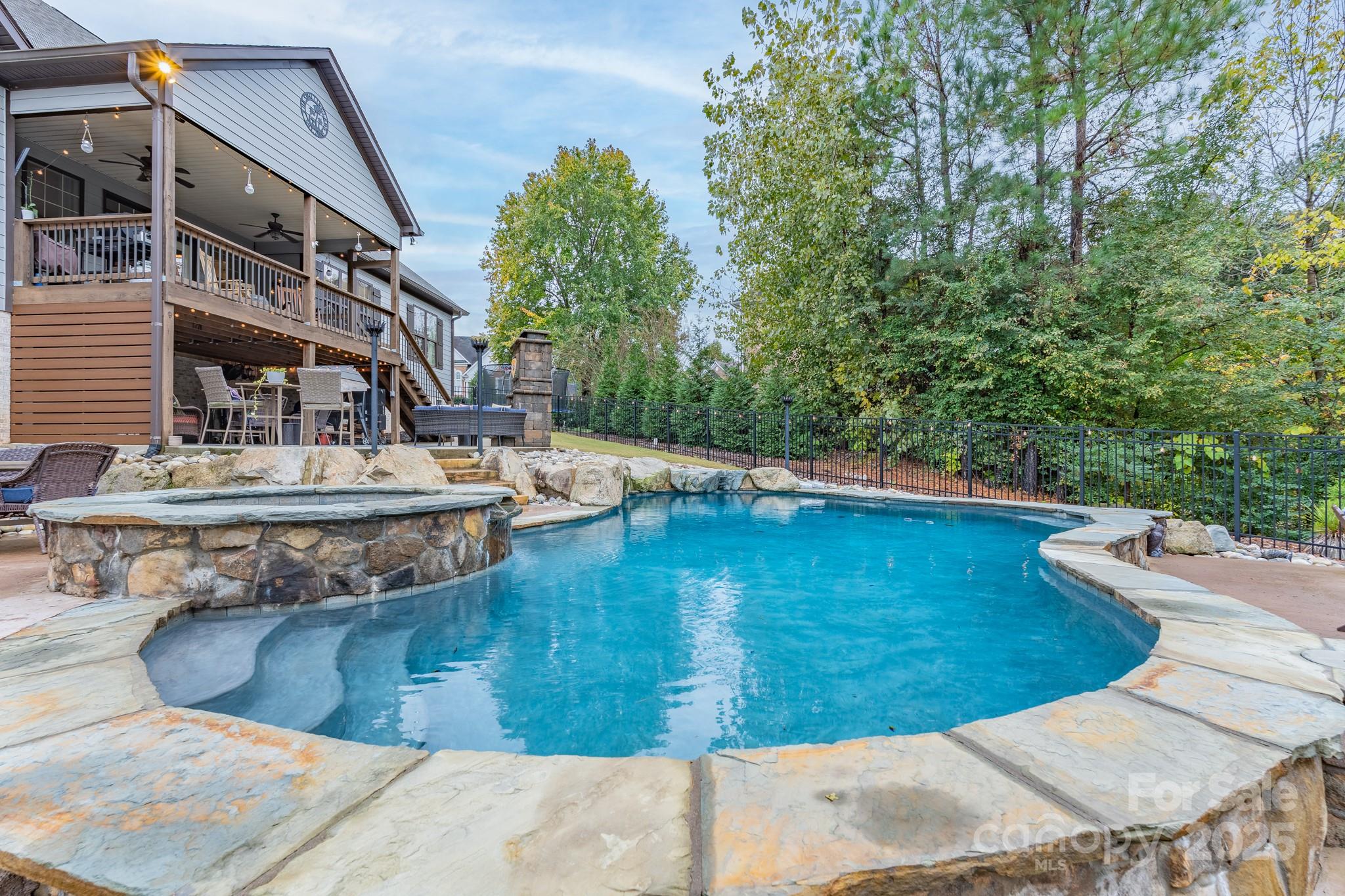 Waterford Glen - Residential