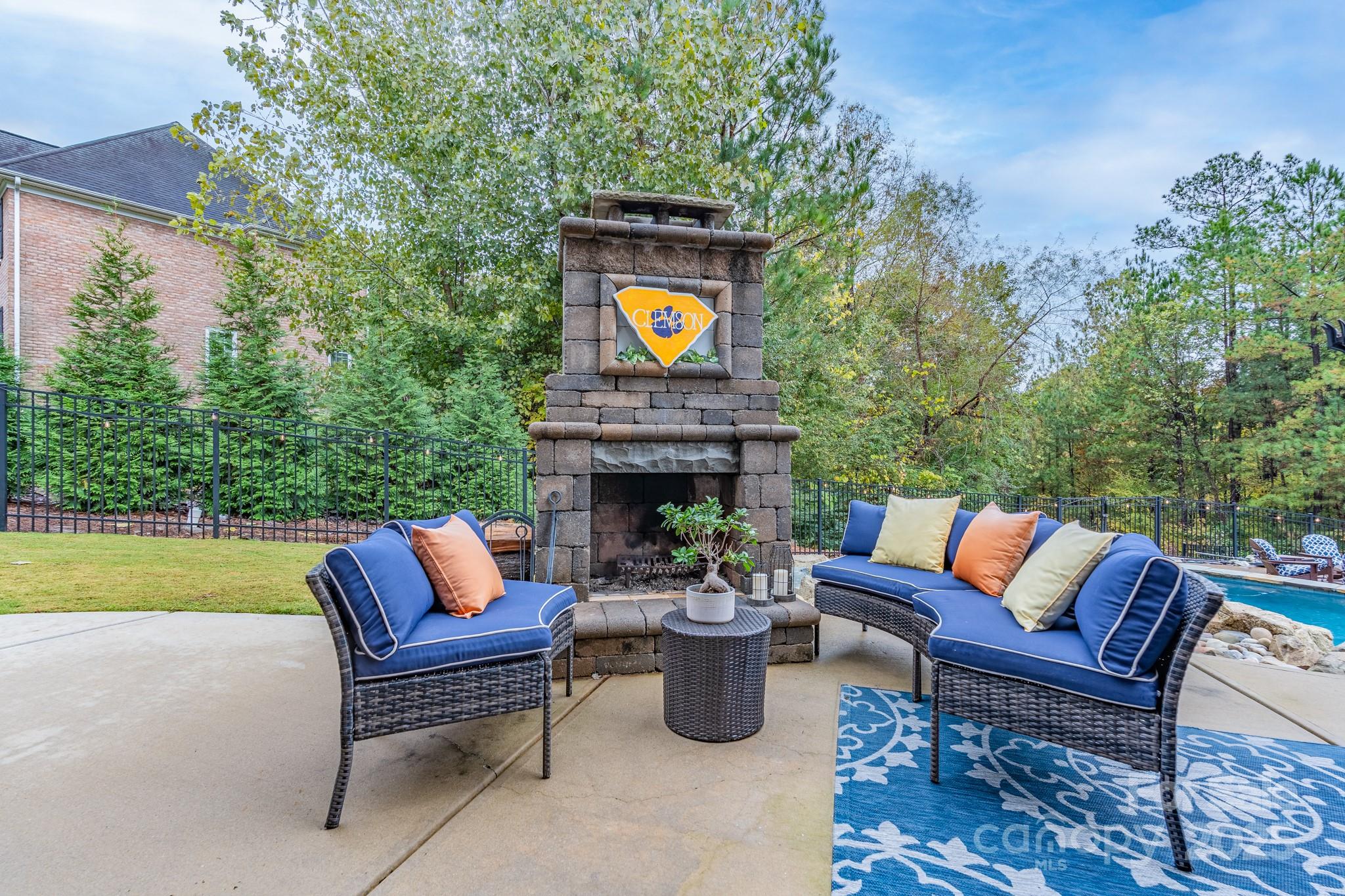 Waterford Glen - Residential