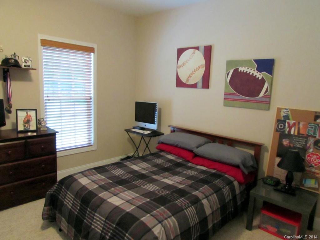 Flying Eagle Estates - Residential