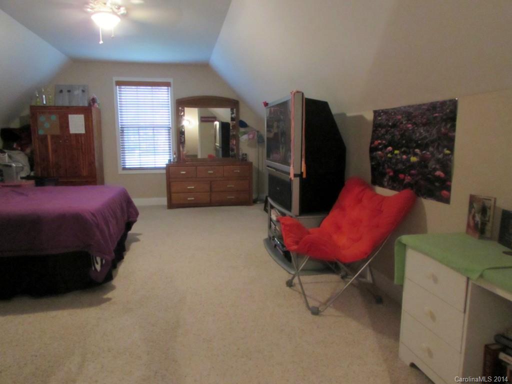 Flying Eagle Estates - Residential