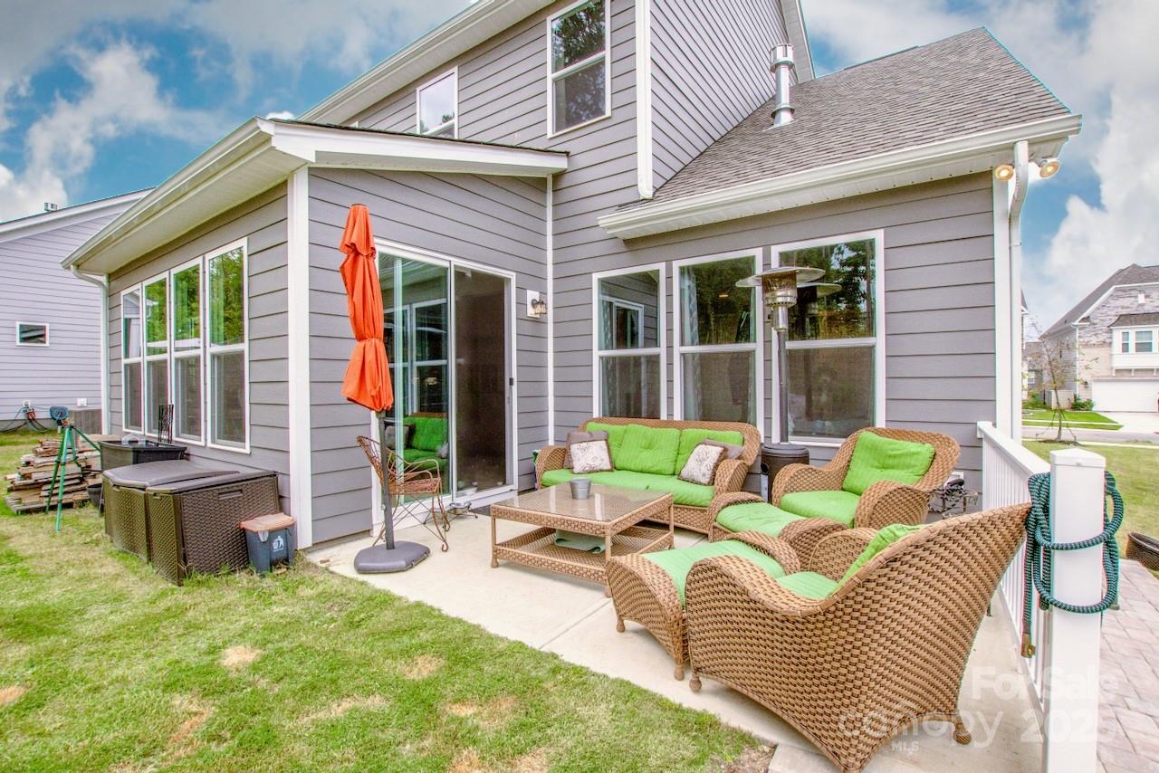 107 Winterberry Street