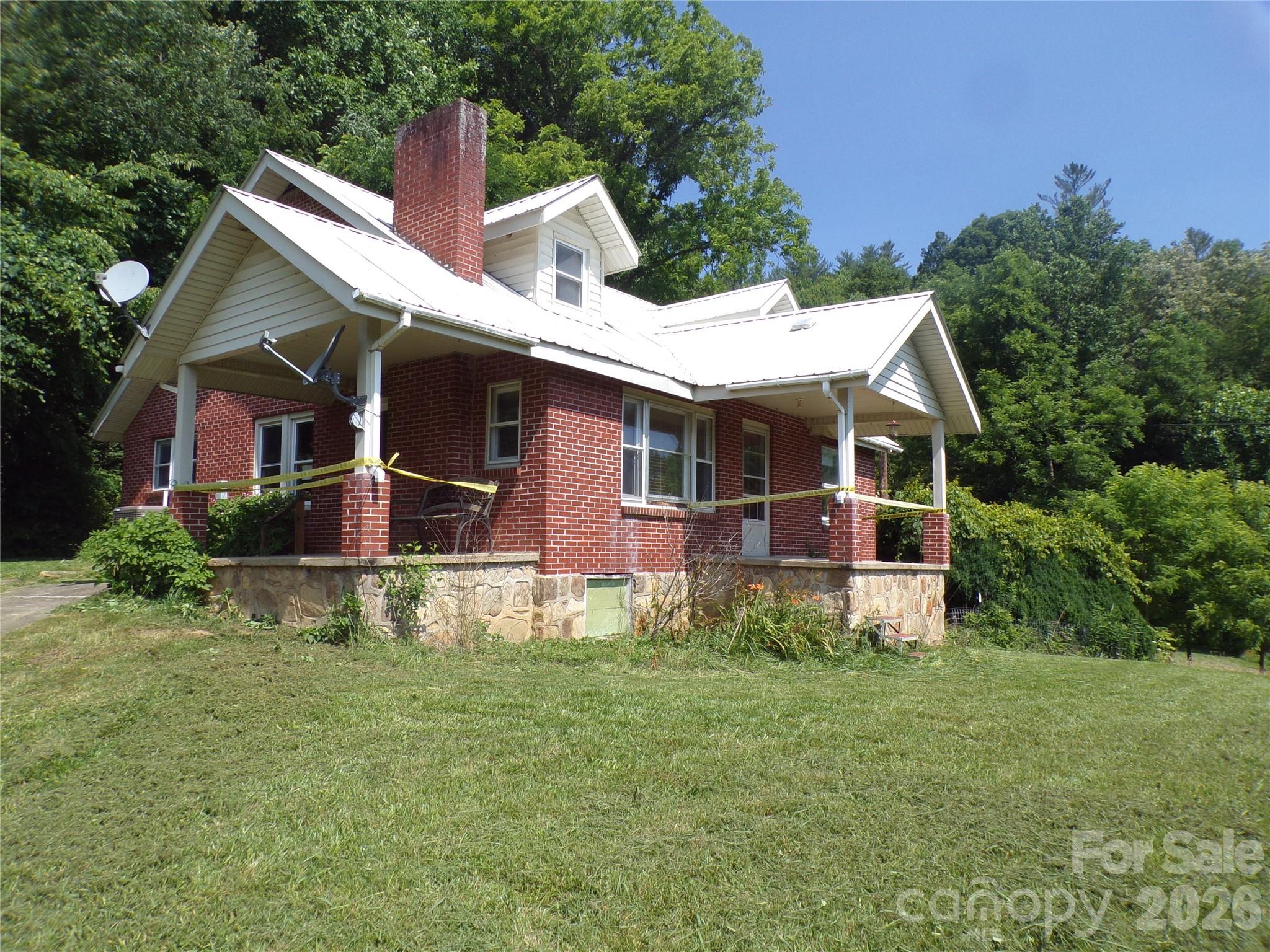 145 Kirks Drive, Hot Springs, NC, 28743