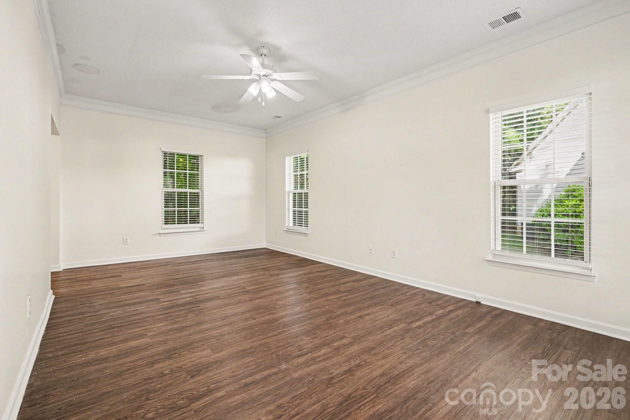 5547 Whispering Wind Lane