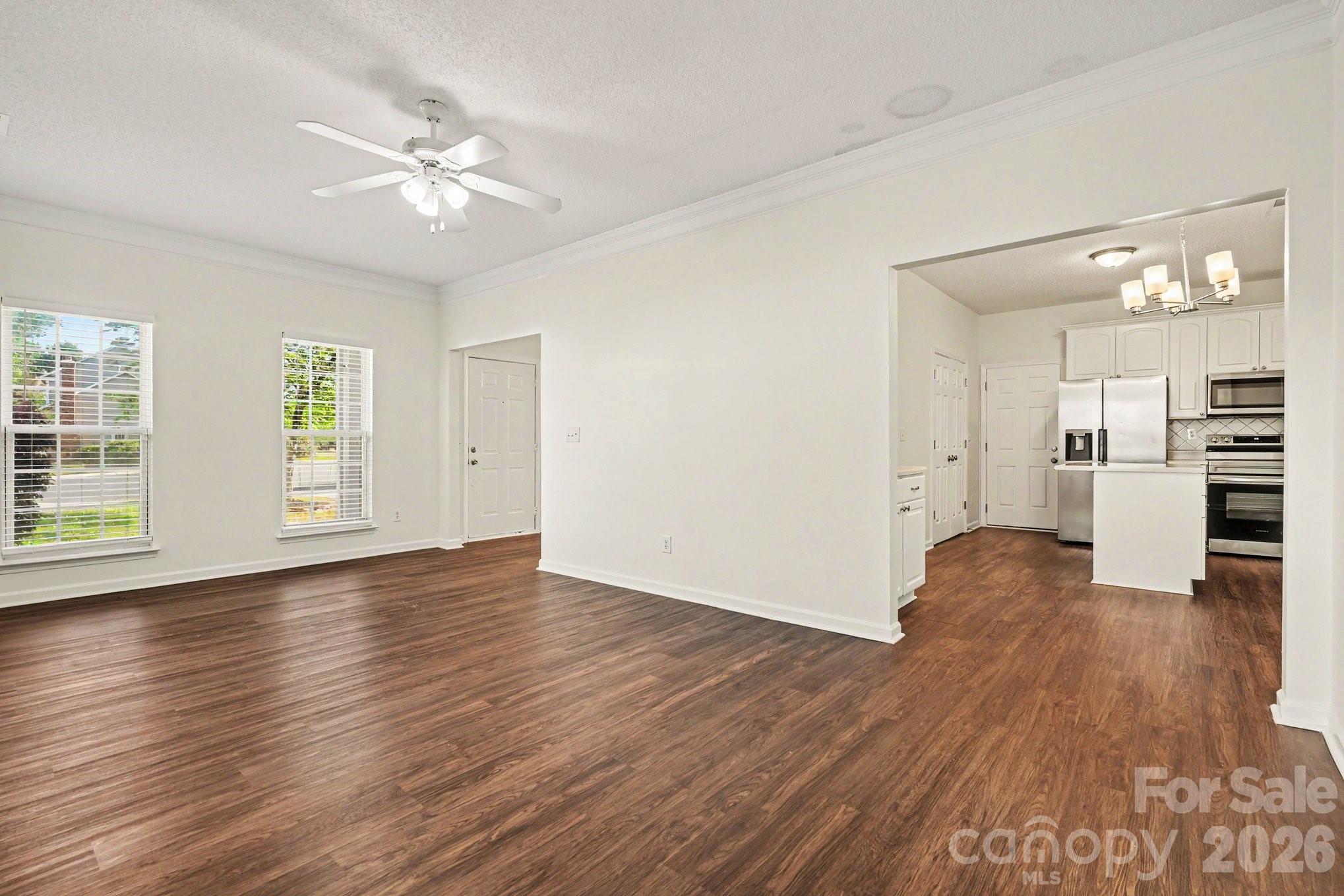 5547 Whispering Wind Lane