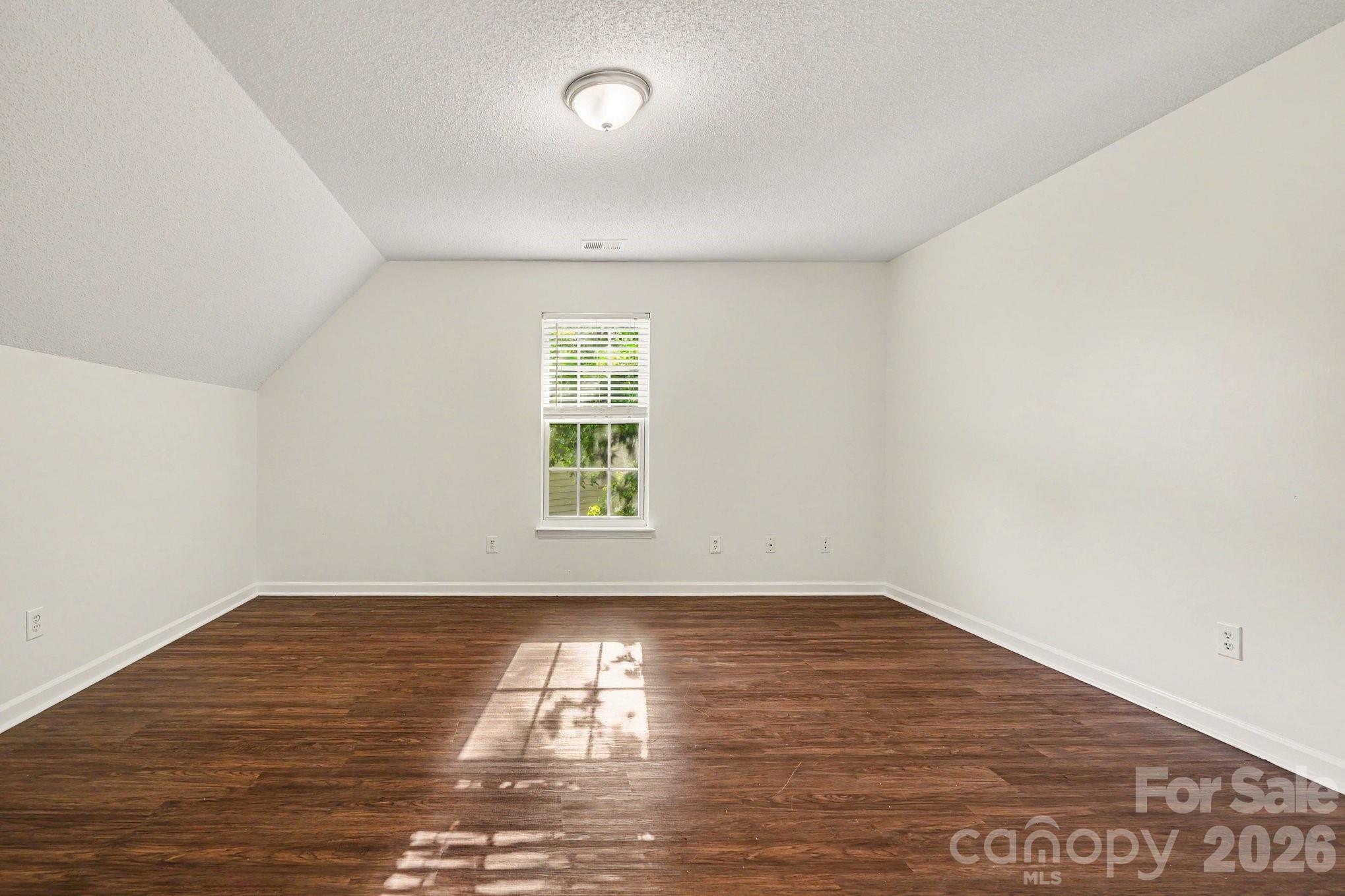 Brandon Oaks - Residential