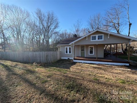 31 Carolina Avenue Marion NC 28752