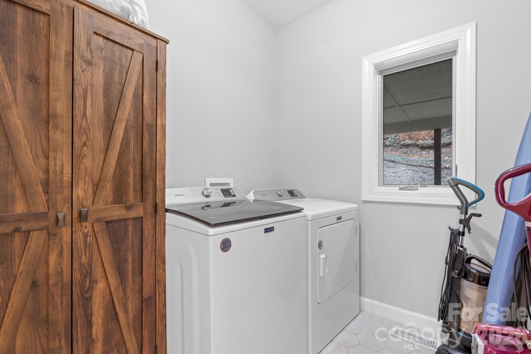 Silver Fox Ridge - Residential