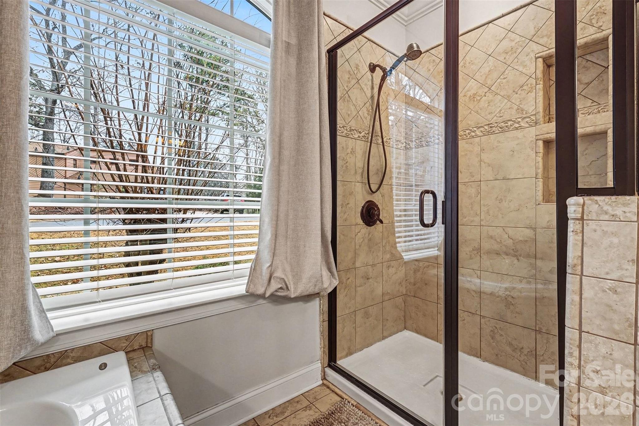 Tega Cay - Residential