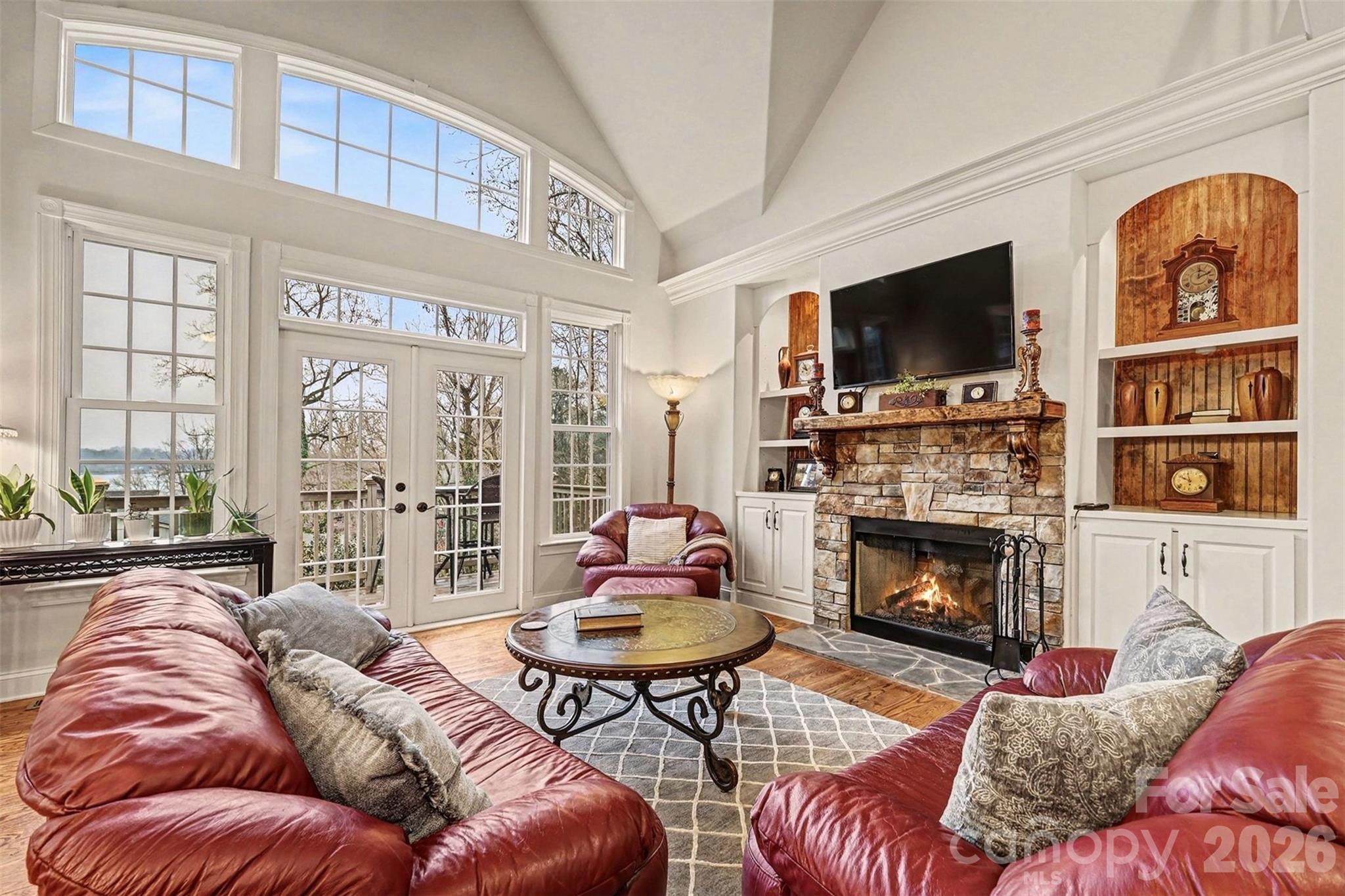 Tega Cay - Residential