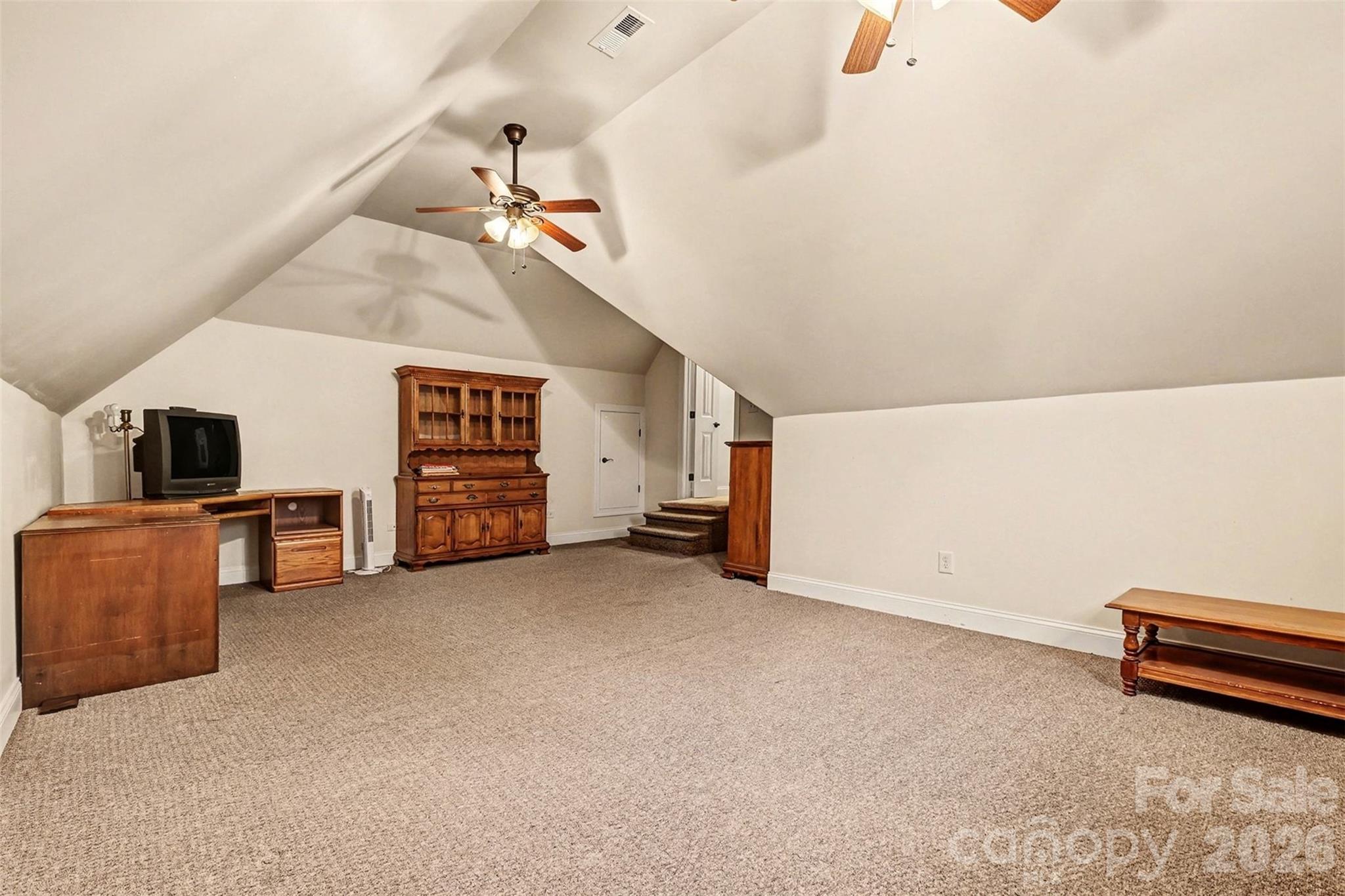 Tega Cay - Residential