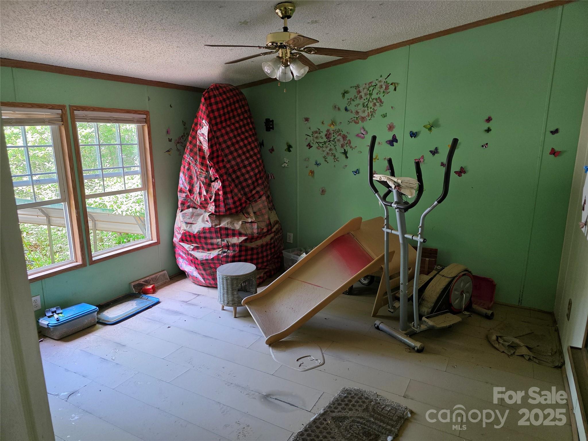926 Hyder Mountain Road