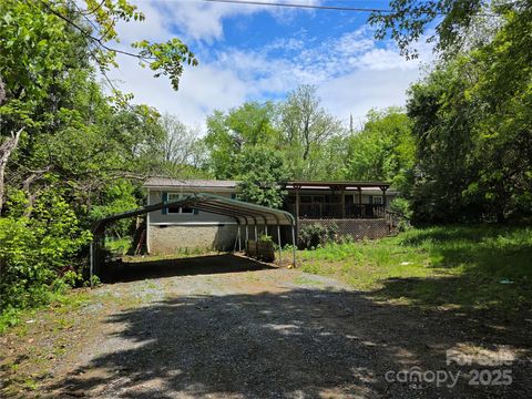 926 Hyder Mountain Road Clyde NC 28721