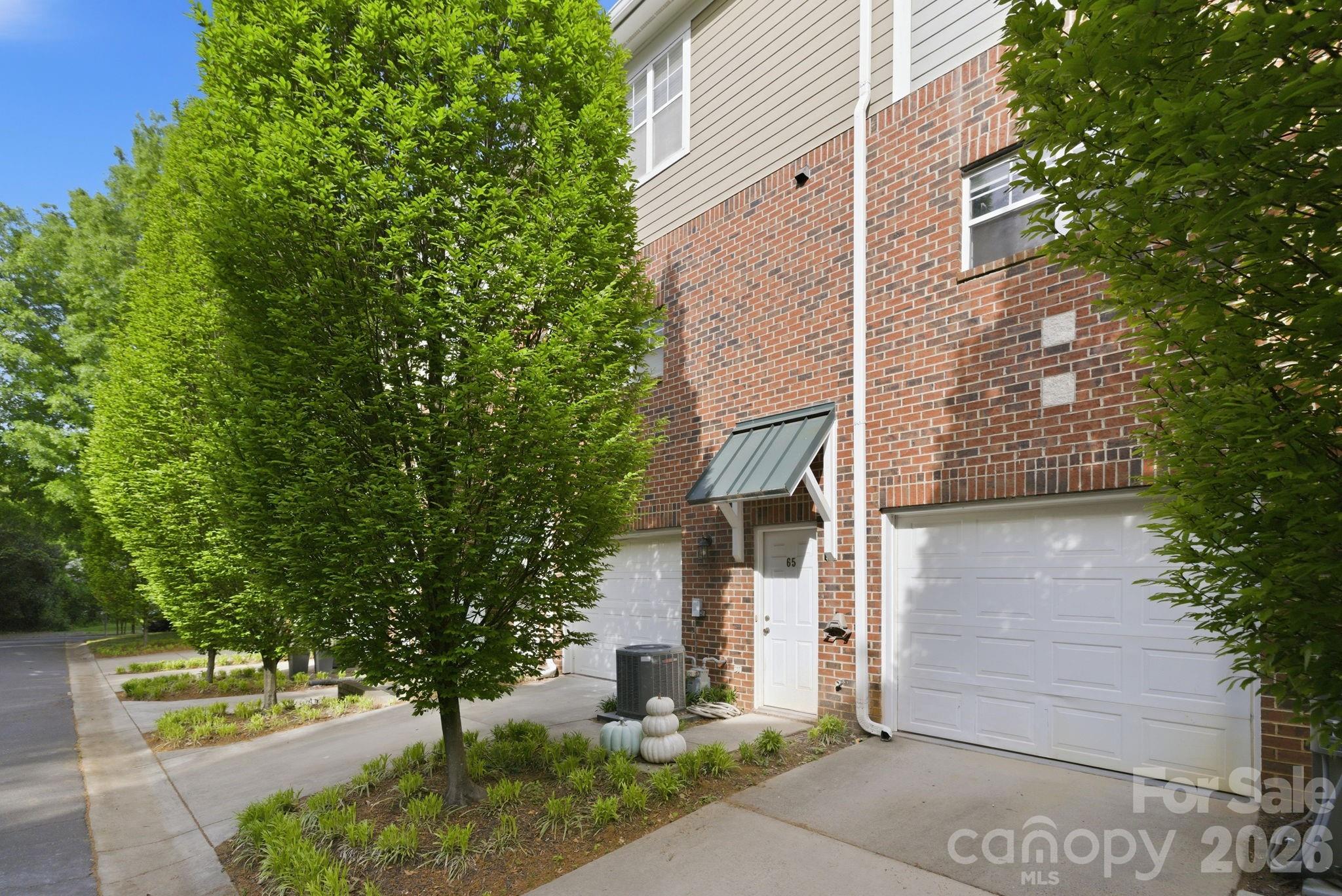 Crown View - Residential