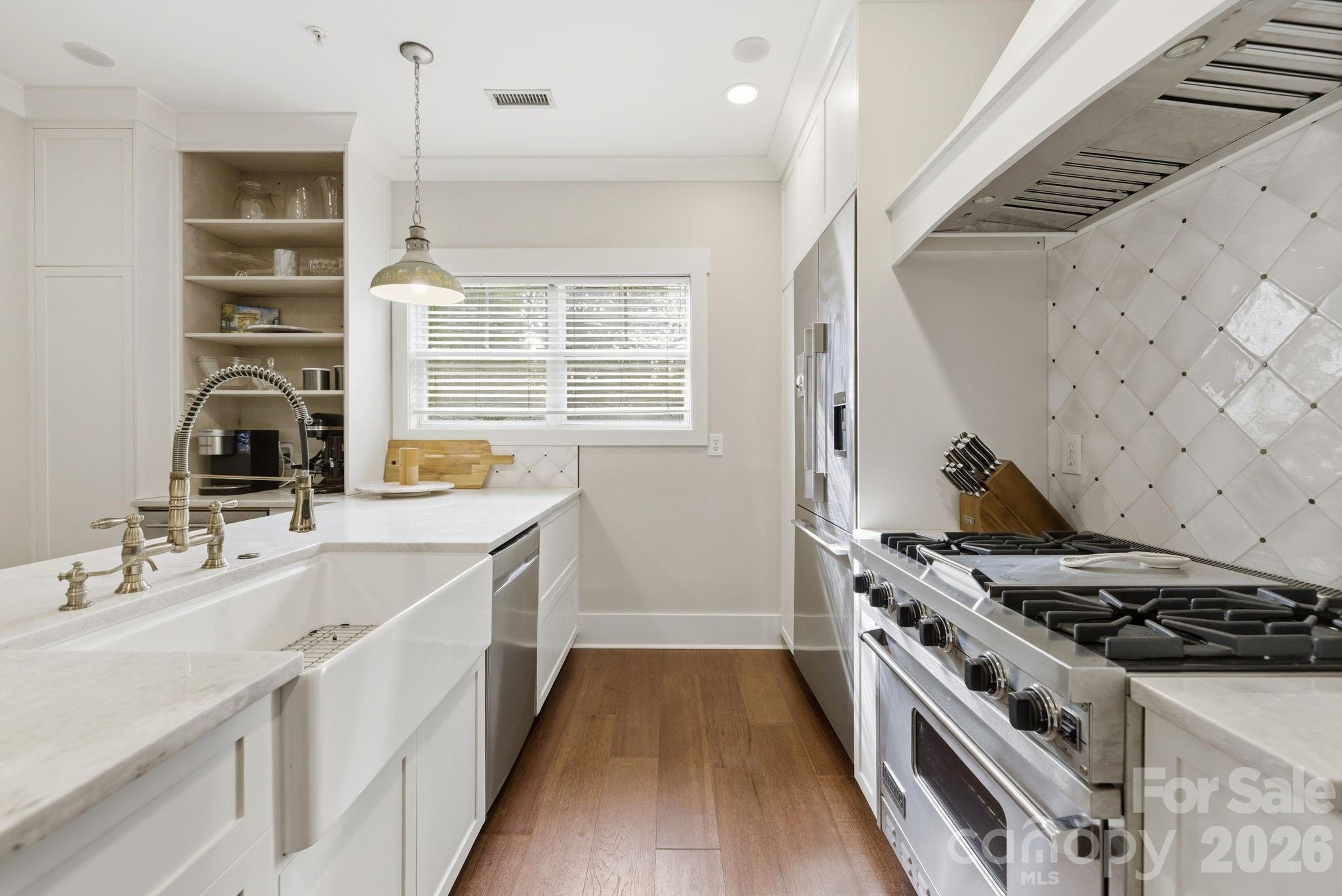 Crown View - Residential