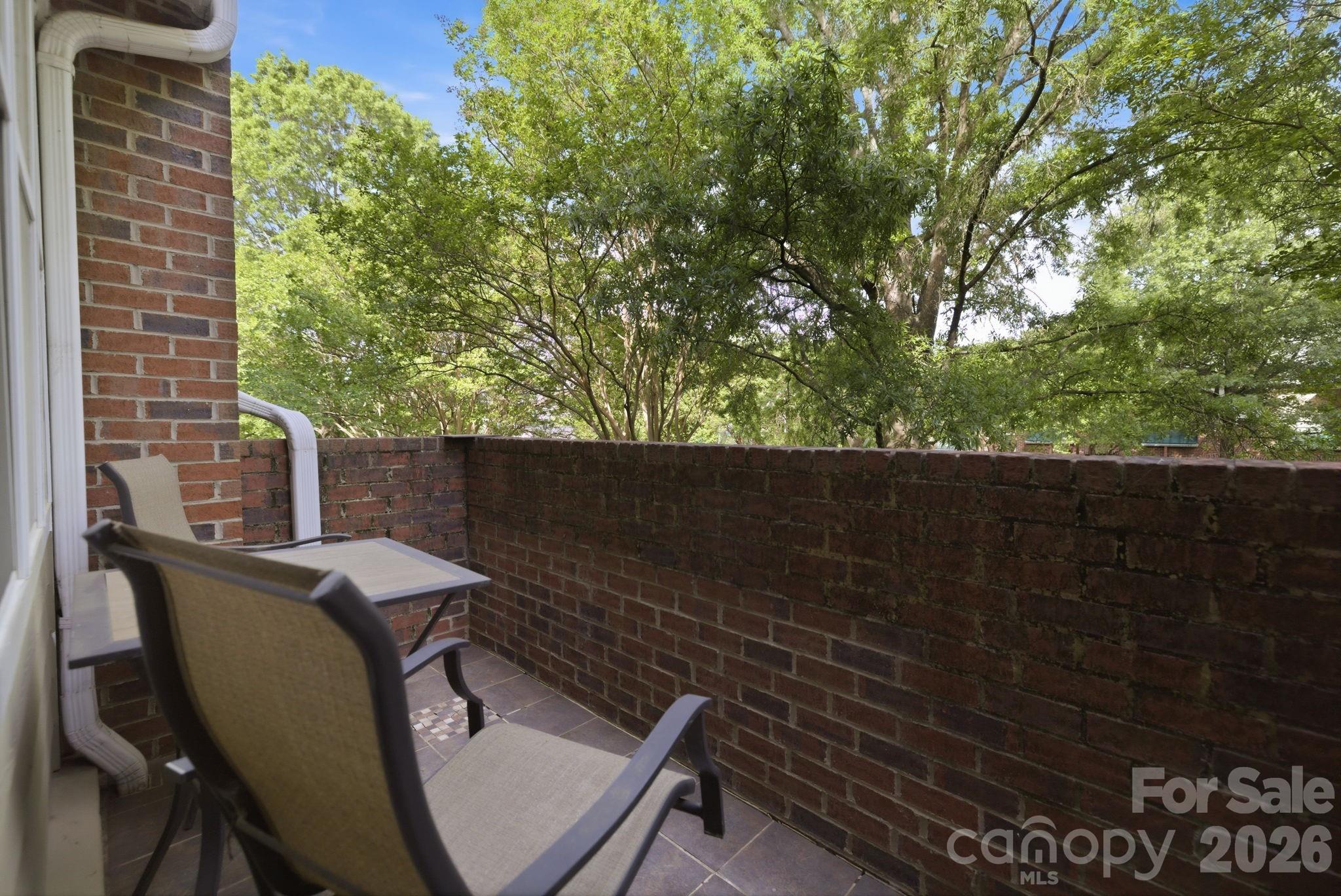 Crown View - Residential