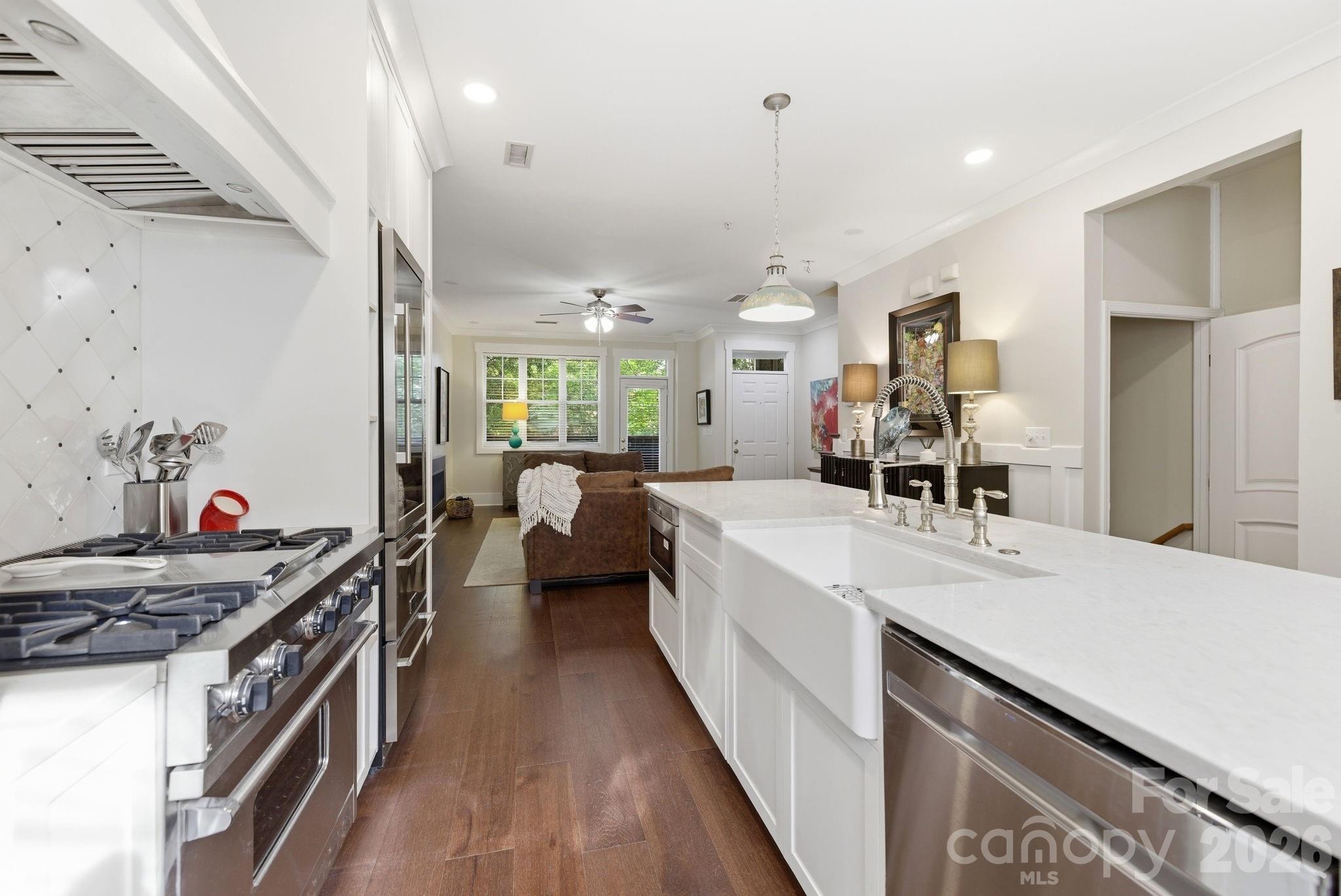 Crown View - Residential