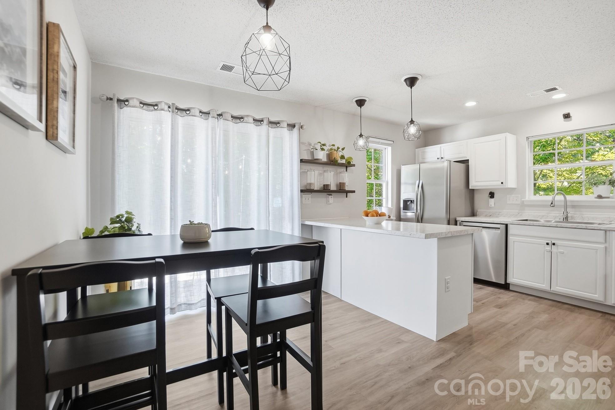 Holly Ridge - Residential