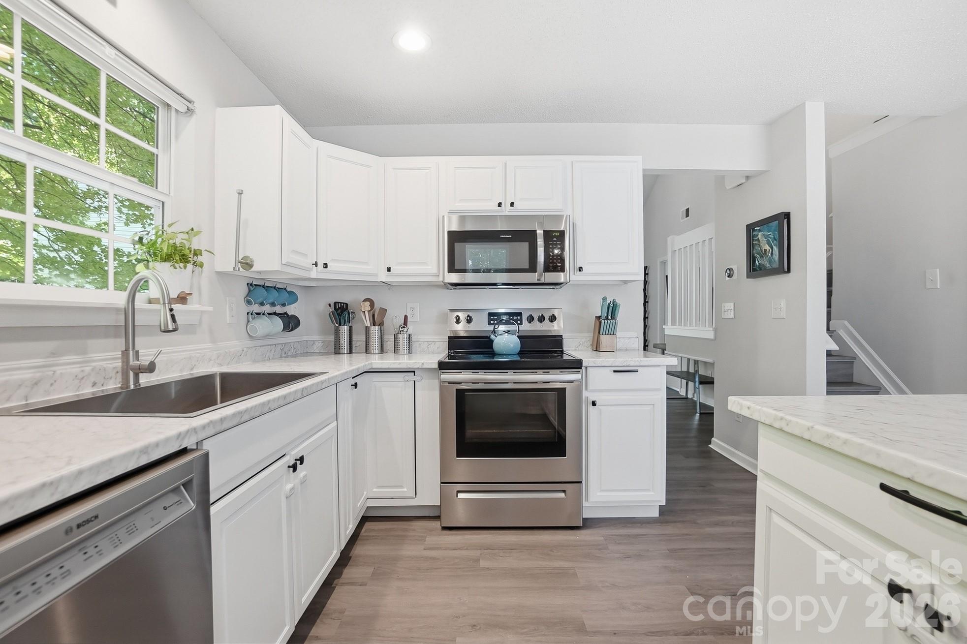 Holly Ridge - Residential