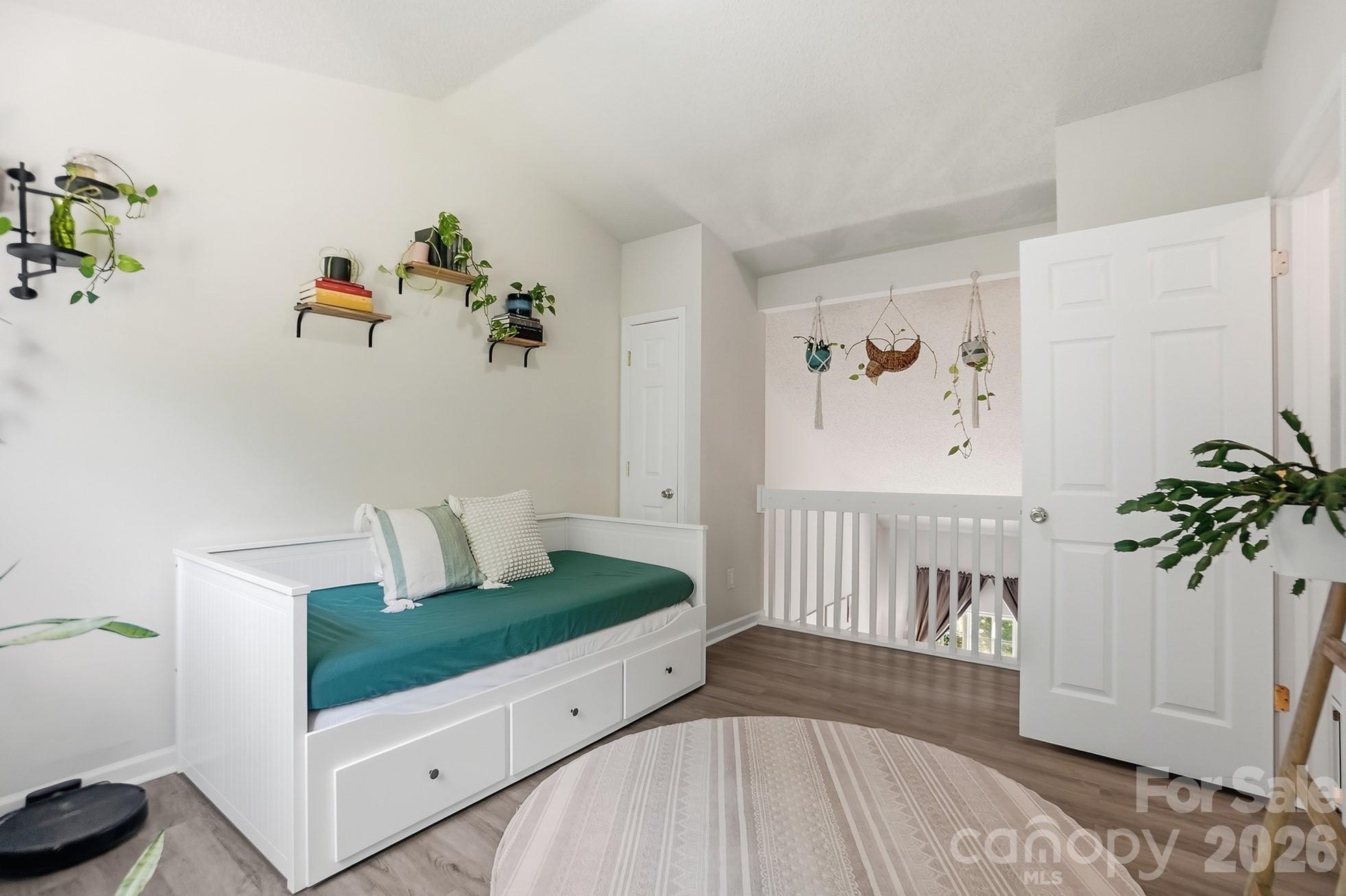 Holly Ridge - Residential
