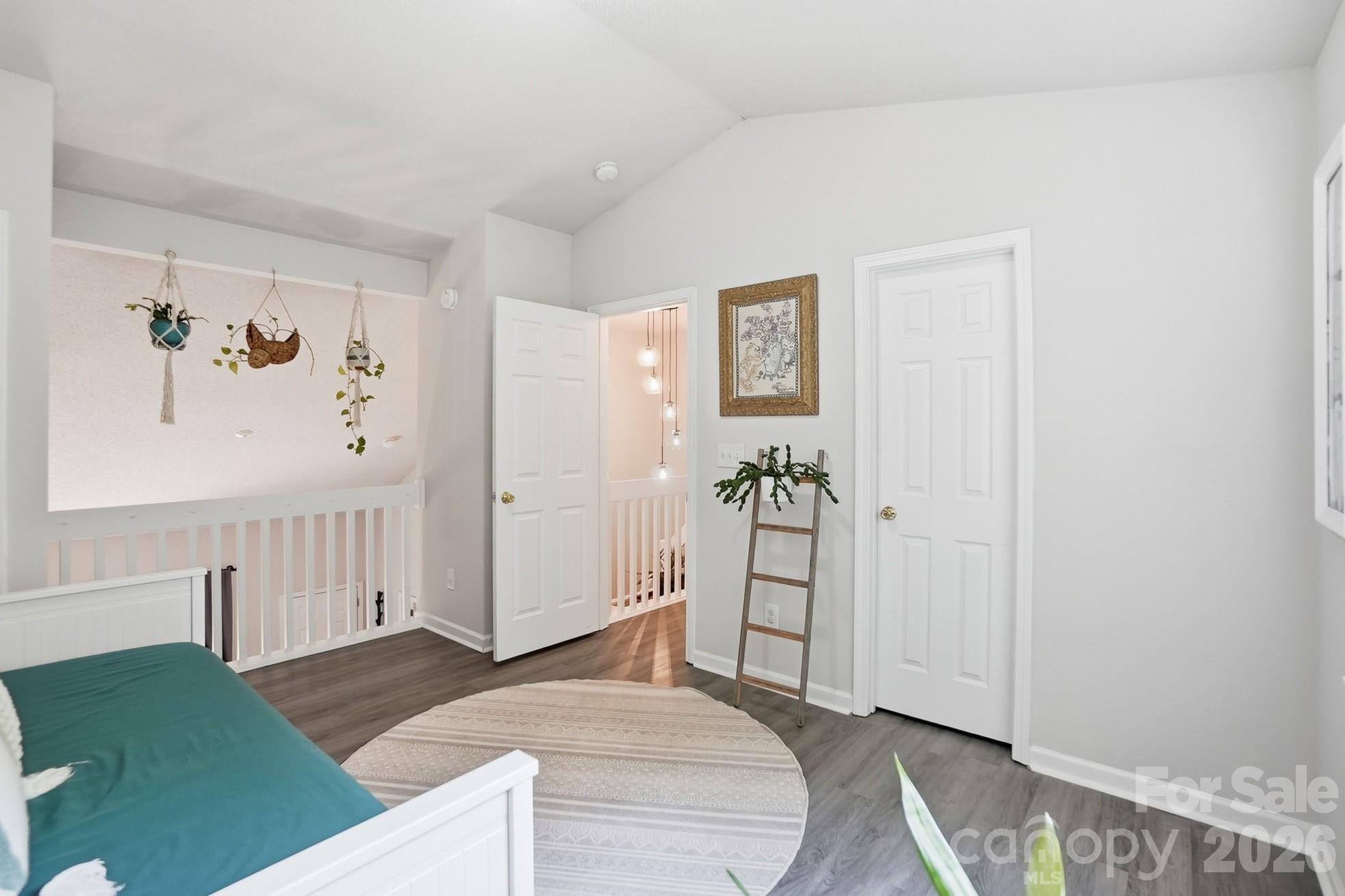 Holly Ridge - Residential