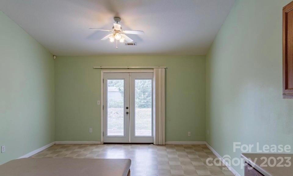 Michaels Landing - Residential Lease