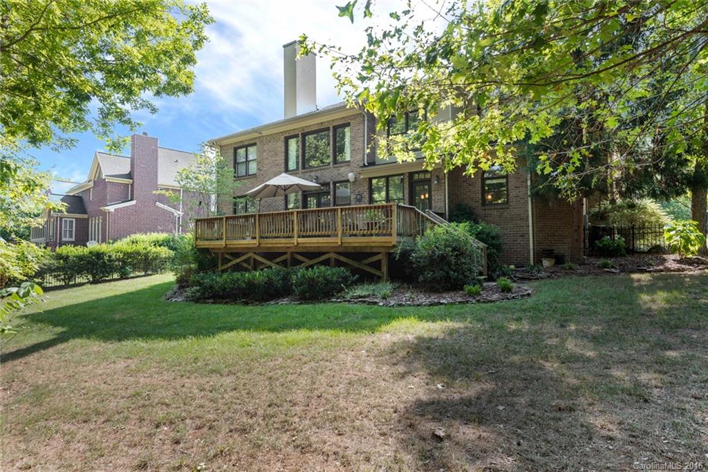 Rea Woods - Residential