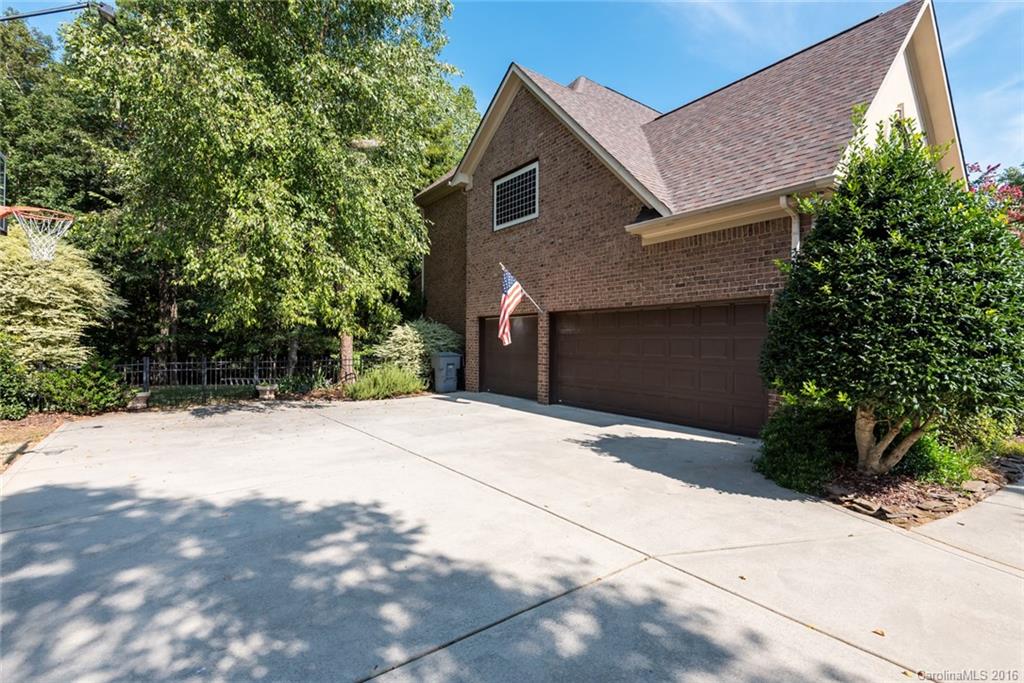 Rea Woods - Residential