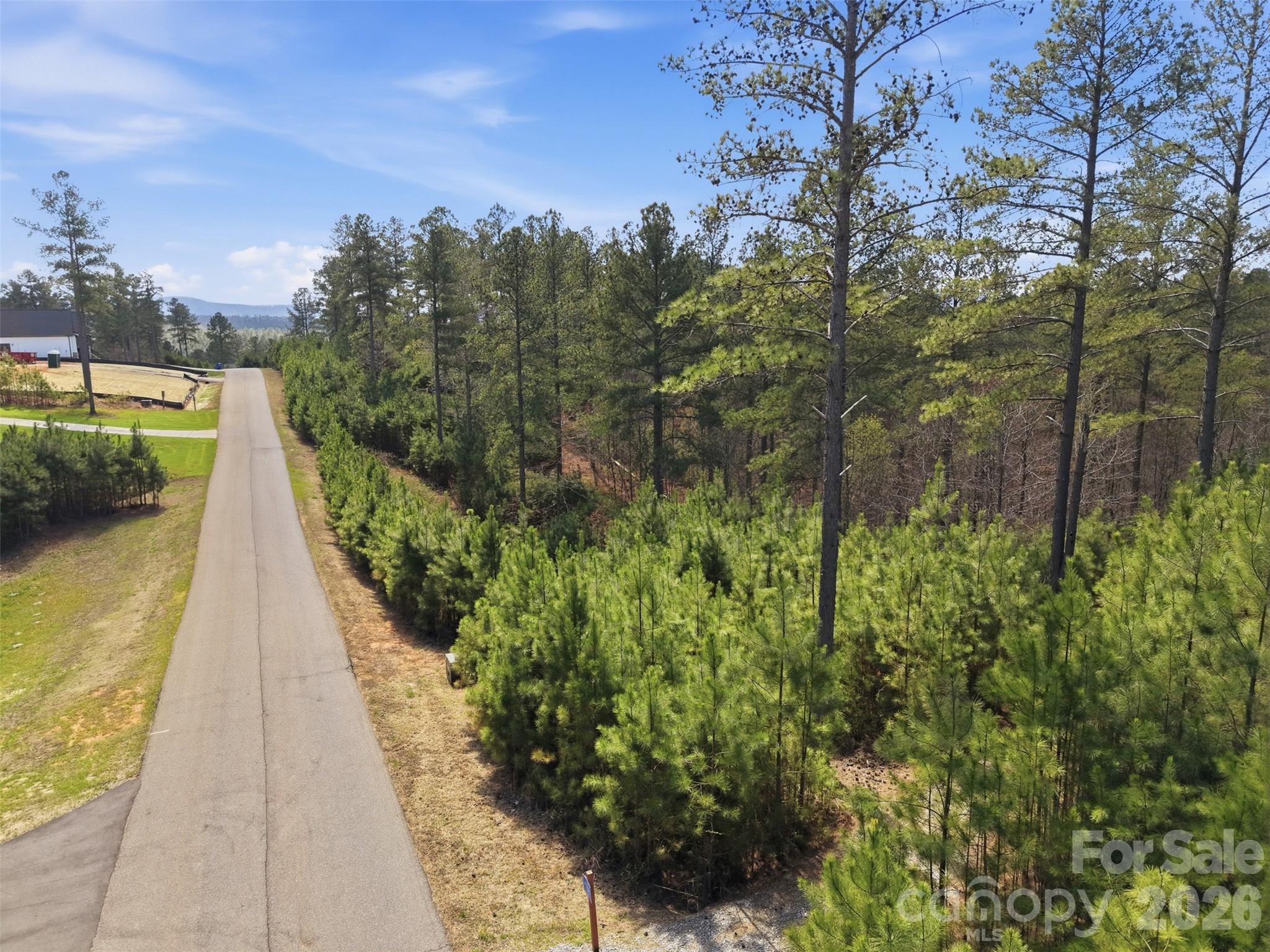 The Waterfront Club - Land