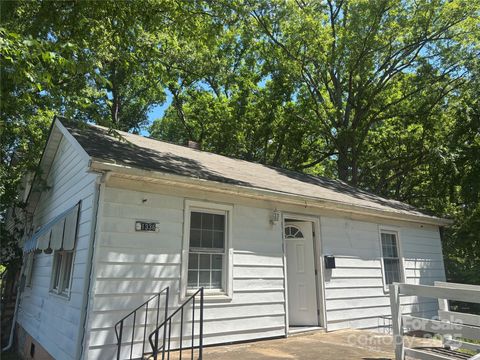 1336 Norris Avenue Charlotte NC 28206