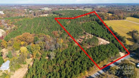 Photo of TBD Deep Springs Road, Peachland, NC 28133 (MLS # 4319988)
