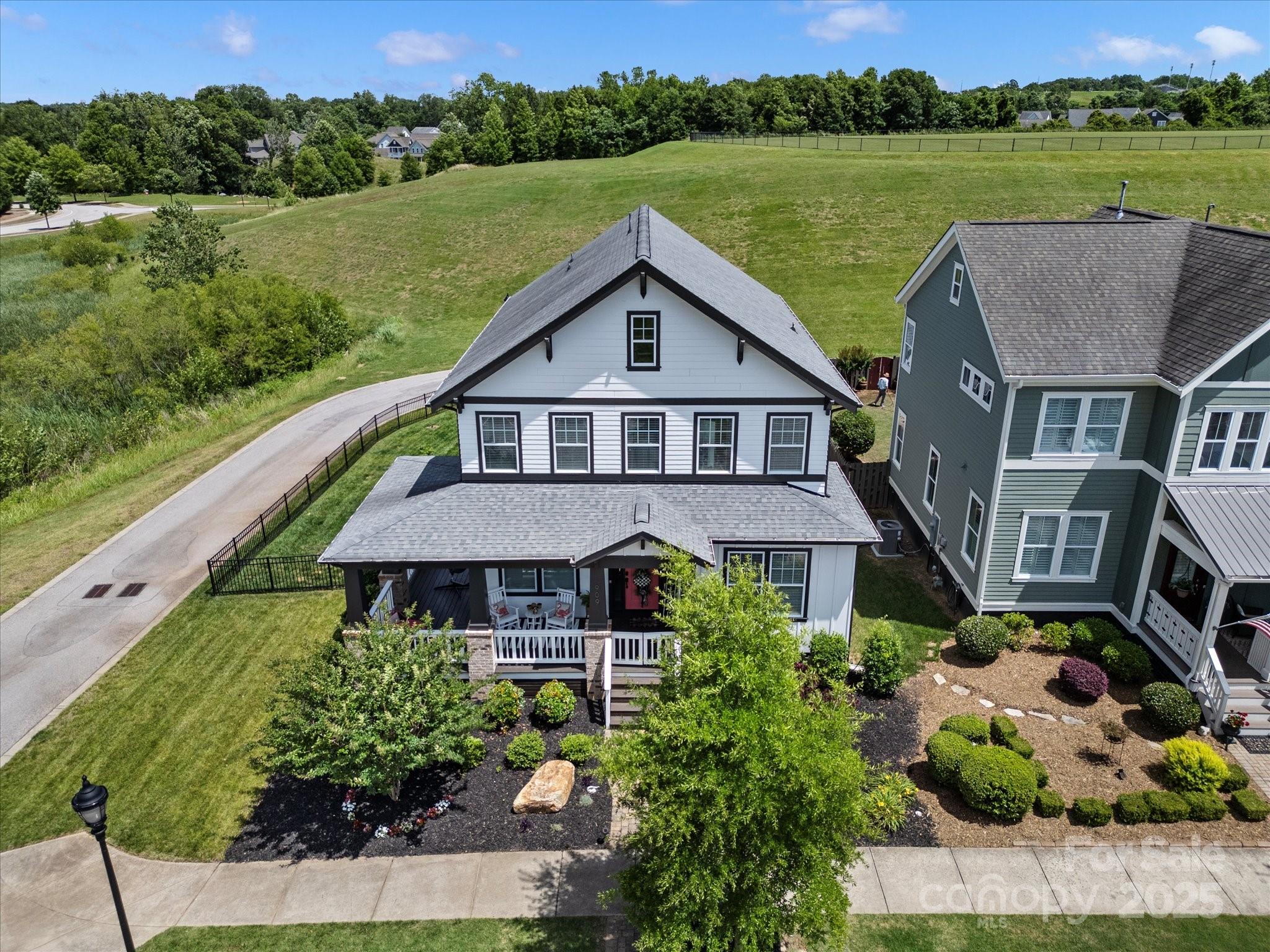 Riverwalk - Residential