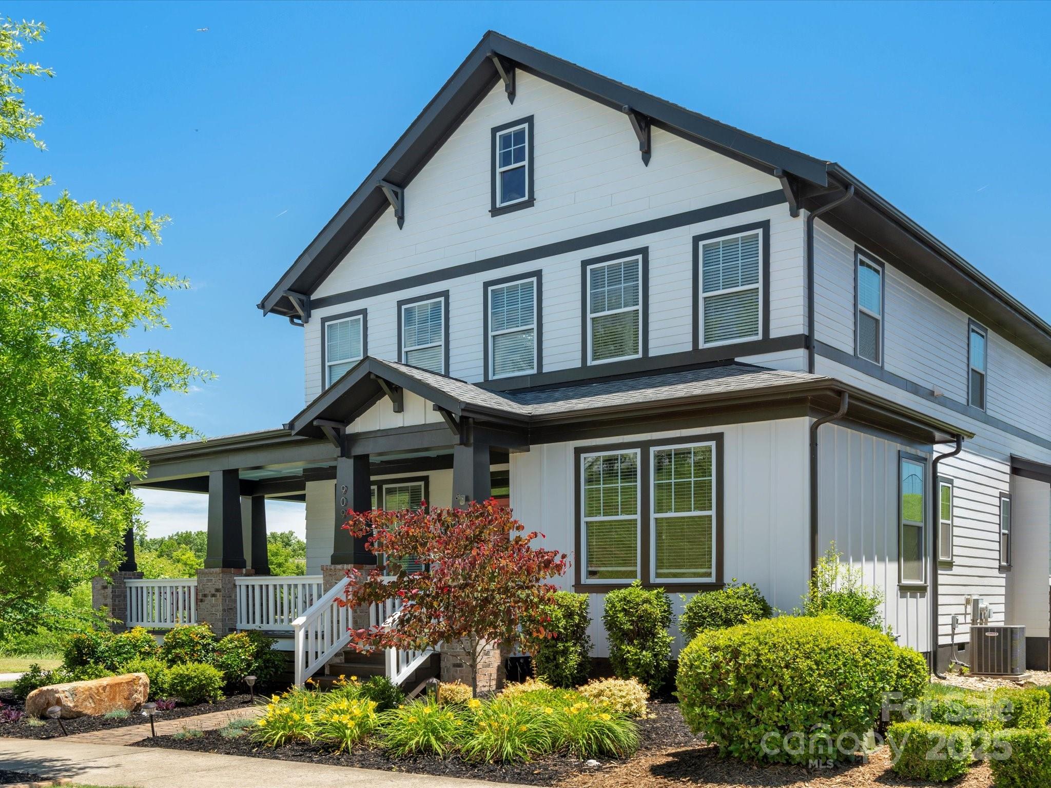 Riverwalk - Residential