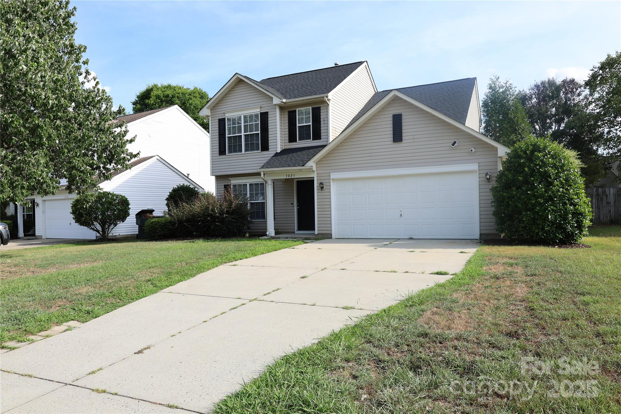 1021 Meadowbrook Lane SW