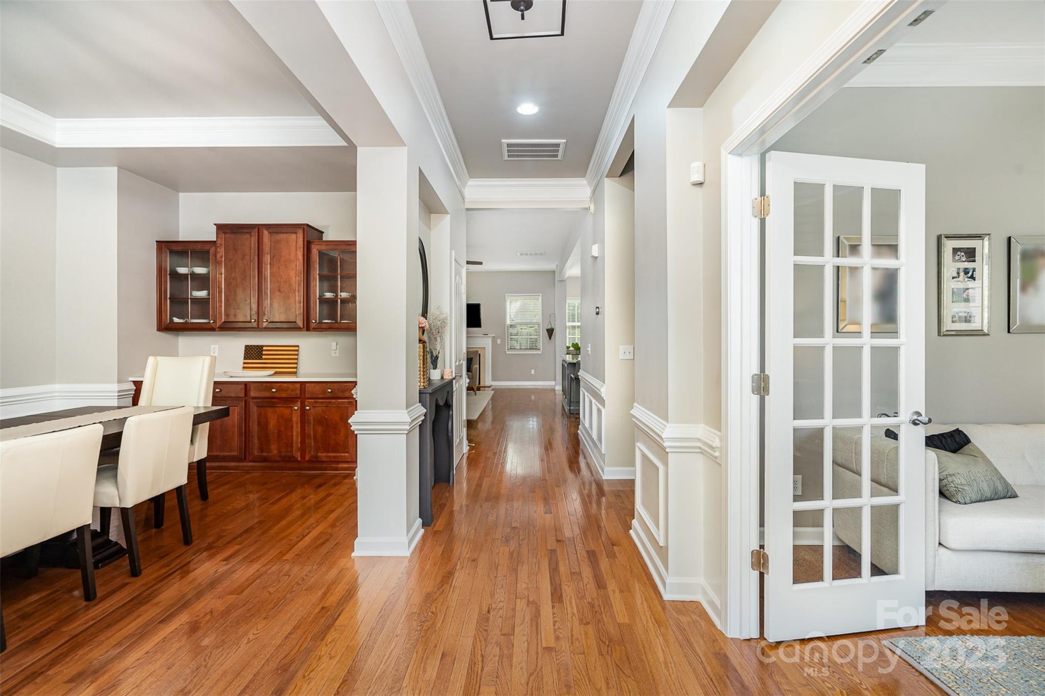 2422 Orofino Court