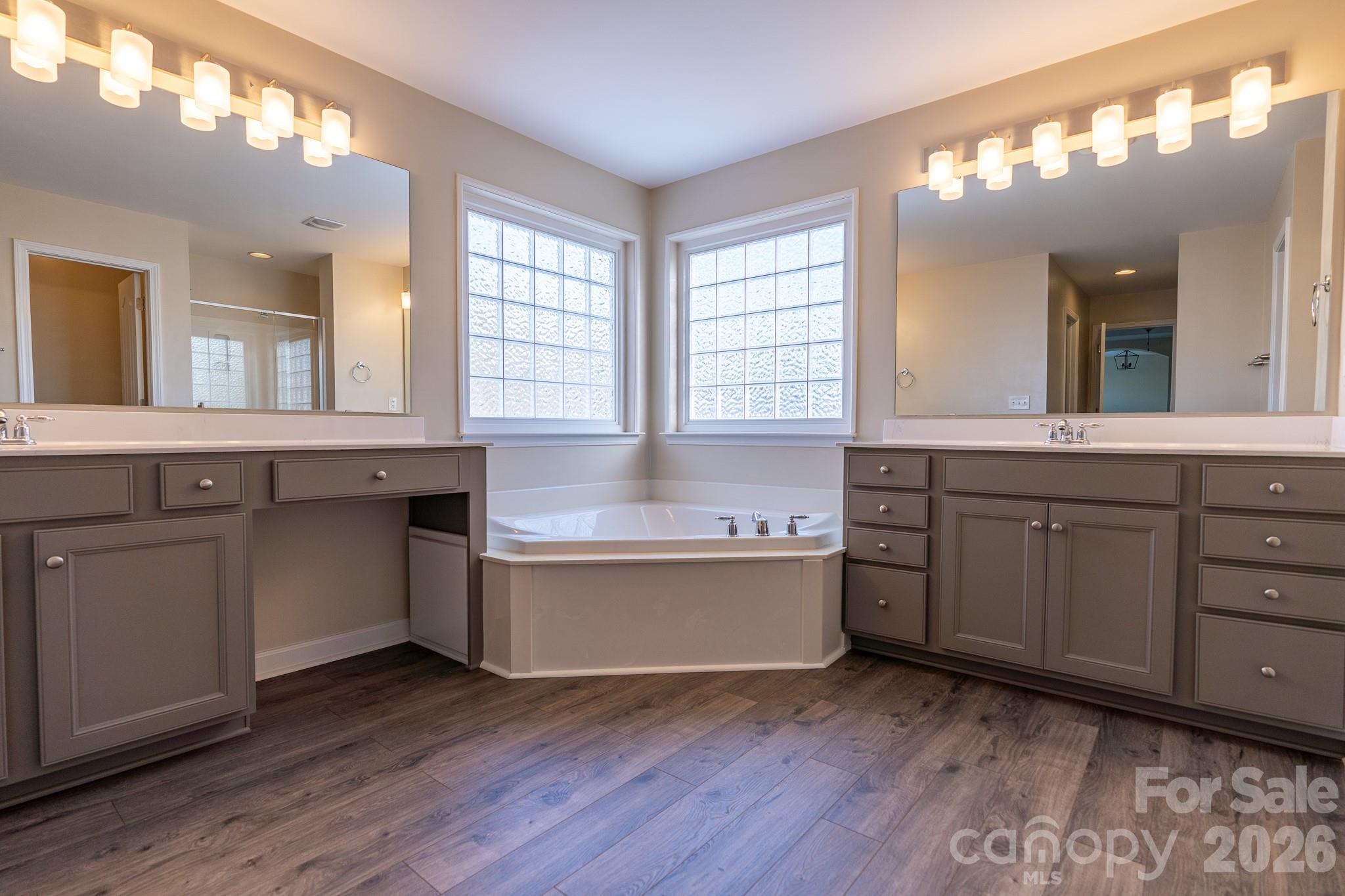 Highland Creek - Residential