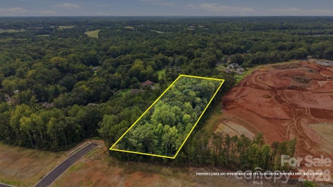 Photo of 8300 Hickory Drive, Charlotte, NC 28215 (MLS # 4390984)