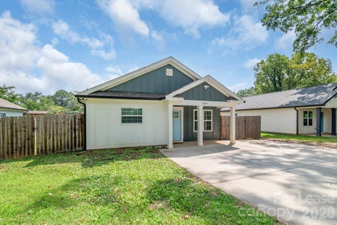 Photo of 3009 Reid Avenue, Charlotte, NC 28208 (MLS # 4421921)