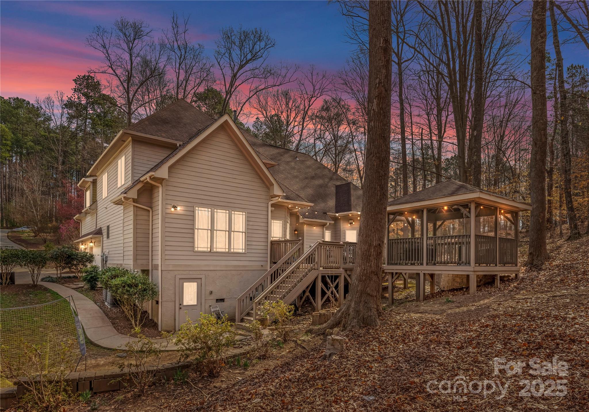 109 Hawksnest Lane