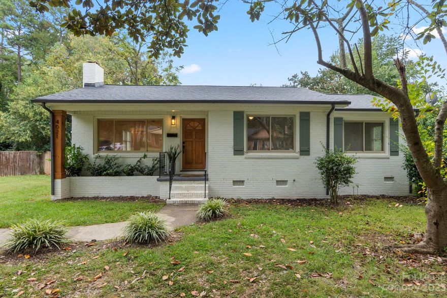 Great opportunity to rent a fully renovated, 3 bedroom home only 2 miles to the Airport and 4 miles to Uptown! This home has recently been renovated throughout, including a BRAND NEW bathroom,  newly stained white oak hardwood floors, interior and exterior paint, new shutters, new cabinets and quartz countertops, all new light fixtures, new tile flooring in the kitchen, and new hardware! Head outside to your fully fenced in backyard and enjoy a nice fall day! This location is convenient to everything in Charlotte.