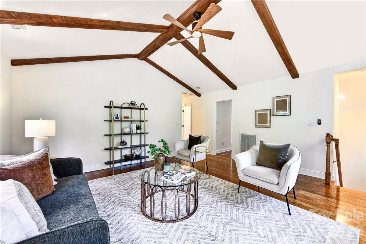 Commonwealth - Residential